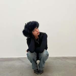 Meet your Posher, Camélia